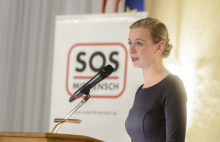 

<!-- THEME DEBUG -->
<!-- THEME HOOK: 'field' -->
<!-- FILE NAME SUGGESTIONS:
   ▪️ field--node--title--gallery.html.twig
   ✅ field--node--title.html.twig
   ▪️ field--node--gallery.html.twig
   ▪️ field--title.html.twig
   ▪️ field--string.html.twig
   ▪️ field.html.twig
-->
<!-- 💡 BEGIN CUSTOM TEMPLATE OUTPUT from 'themes/custom/tw/templates/field/field--node--title.html.twig' -->
<span class=