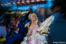 

<!-- THEME DEBUG -->
<!-- THEME HOOK: 'field' -->
<!-- FILE NAME SUGGESTIONS:
   ▪️ field--node--title--gallery.html.twig
   ✅ field--node--title.html.twig
   ▪️ field--node--gallery.html.twig
   ▪️ field--title.html.twig
   ▪️ field--string.html.twig
   ▪️ field.html.twig
-->
<!-- 💡 BEGIN CUSTOM TEMPLATE OUTPUT from 'themes/custom/tw/templates/field/field--node--title.html.twig' -->
<span class=