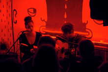 Konzert und Performance: Enesi M. & Ian