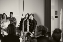 Ausstellungseröffnung "Schutzmantel gegen Rassismus"