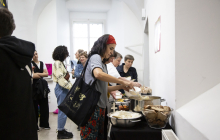 

<!-- THEME DEBUG -->
<!-- THEME HOOK: 'field' -->
<!-- FILE NAME SUGGESTIONS:
   ▪️ field--node--title--gallery.html.twig
   ✅ field--node--title.html.twig
   ▪️ field--node--gallery.html.twig
   ▪️ field--title.html.twig
   ▪️ field--string.html.twig
   ▪️ field.html.twig
-->
<!-- 💡 BEGIN CUSTOM TEMPLATE OUTPUT from 'themes/custom/tw/templates/field/field--node--title.html.twig' -->
<span class=