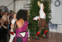 

<!-- THEME DEBUG -->
<!-- THEME HOOK: 'field' -->
<!-- FILE NAME SUGGESTIONS:
   ▪️ field--node--title--gallery.html.twig
   ✅ field--node--title.html.twig
   ▪️ field--node--gallery.html.twig
   ▪️ field--title.html.twig
   ▪️ field--string.html.twig
   ▪️ field.html.twig
-->
<!-- 💡 BEGIN CUSTOM TEMPLATE OUTPUT from 'themes/custom/tw/templates/field/field--node--title.html.twig' -->
<span class=