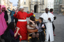 

<!-- THEME DEBUG -->
<!-- THEME HOOK: 'field' -->
<!-- FILE NAME SUGGESTIONS:
   ▪️ field--node--title--gallery.html.twig
   ✅ field--node--title.html.twig
   ▪️ field--node--gallery.html.twig
   ▪️ field--title.html.twig
   ▪️ field--string.html.twig
   ▪️ field.html.twig
-->
<!-- 💡 BEGIN CUSTOM TEMPLATE OUTPUT from 'themes/custom/tw/templates/field/field--node--title.html.twig' -->
<span class=