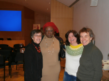 <p>Gruppenfoto: Luzenir Caixeta, Leiterin der Bereiche Beratung und Forschung bei maiz; Edith Paule, engagiert in der maiz-Kulturarbeit; Encarnacion Gutierrez Rodriguez, Wissenschaftlerin an der Universität Manchester; Waltraud Ernst, Wissenschaftlerin am Institut f. Frauen- und Geschlechterforschung an der JKU Linz;</p>
