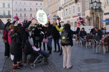 <p>Zwingen. Zwang. Zwunge. Das ist meine Zunge!</p>
