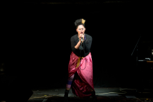 

<!-- THEME DEBUG -->
<!-- THEME HOOK: 'field' -->
<!-- FILE NAME SUGGESTIONS:
   ▪️ field--node--title--gallery.html.twig
   ✅ field--node--title.html.twig
   ▪️ field--node--gallery.html.twig
   ▪️ field--title.html.twig
   ▪️ field--string.html.twig
   ▪️ field.html.twig
-->
<!-- 💡 BEGIN CUSTOM TEMPLATE OUTPUT from 'themes/custom/tw/templates/field/field--node--title.html.twig' -->
<span class=