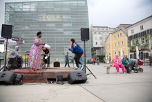 

<!-- THEME DEBUG -->
<!-- THEME HOOK: 'field' -->
<!-- FILE NAME SUGGESTIONS:
   ▪️ field--node--title--gallery.html.twig
   ✅ field--node--title.html.twig
   ▪️ field--node--gallery.html.twig
   ▪️ field--title.html.twig
   ▪️ field--string.html.twig
   ▪️ field.html.twig
-->
<!-- 💡 BEGIN CUSTOM TEMPLATE OUTPUT from 'themes/custom/tw/templates/field/field--node--title.html.twig' -->
<span class=