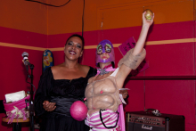 

<!-- THEME DEBUG -->
<!-- THEME HOOK: 'field' -->
<!-- FILE NAME SUGGESTIONS:
   ▪️ field--node--title--gallery.html.twig
   ✅ field--node--title.html.twig
   ▪️ field--node--gallery.html.twig
   ▪️ field--title.html.twig
   ▪️ field--string.html.twig
   ▪️ field.html.twig
-->
<!-- 💡 BEGIN CUSTOM TEMPLATE OUTPUT from 'themes/custom/tw/templates/field/field--node--title.html.twig' -->
<span class=