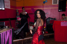 

<!-- THEME DEBUG -->
<!-- THEME HOOK: 'field' -->
<!-- FILE NAME SUGGESTIONS:
   ▪️ field--node--title--gallery.html.twig
   ✅ field--node--title.html.twig
   ▪️ field--node--gallery.html.twig
   ▪️ field--title.html.twig
   ▪️ field--string.html.twig
   ▪️ field.html.twig
-->
<!-- 💡 BEGIN CUSTOM TEMPLATE OUTPUT from 'themes/custom/tw/templates/field/field--node--title.html.twig' -->
<span class=