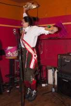 

<!-- THEME DEBUG -->
<!-- THEME HOOK: 'field' -->
<!-- FILE NAME SUGGESTIONS:
   ▪️ field--node--title--gallery.html.twig
   ✅ field--node--title.html.twig
   ▪️ field--node--gallery.html.twig
   ▪️ field--title.html.twig
   ▪️ field--string.html.twig
   ▪️ field.html.twig
-->
<!-- 💡 BEGIN CUSTOM TEMPLATE OUTPUT from 'themes/custom/tw/templates/field/field--node--title.html.twig' -->
<span class=