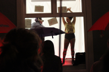 

<!-- THEME DEBUG -->
<!-- THEME HOOK: 'field' -->
<!-- FILE NAME SUGGESTIONS:
   ▪️ field--node--title--gallery.html.twig
   ✅ field--node--title.html.twig
   ▪️ field--node--gallery.html.twig
   ▪️ field--title.html.twig
   ▪️ field--string.html.twig
   ▪️ field.html.twig
-->
<!-- 💡 BEGIN CUSTOM TEMPLATE OUTPUT from 'themes/custom/tw/templates/field/field--node--title.html.twig' -->
<span class=